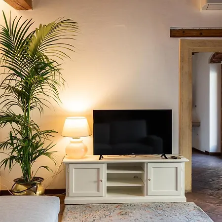 Domus - Residenza Merici Apartment Verona